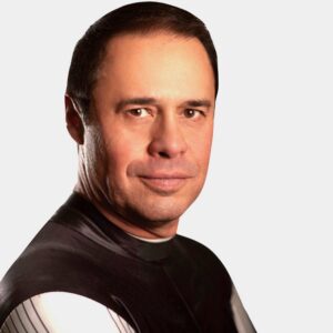 Headshot-Ruben-Gonzalez-square Headshot-Ruben-Gonzalez-square